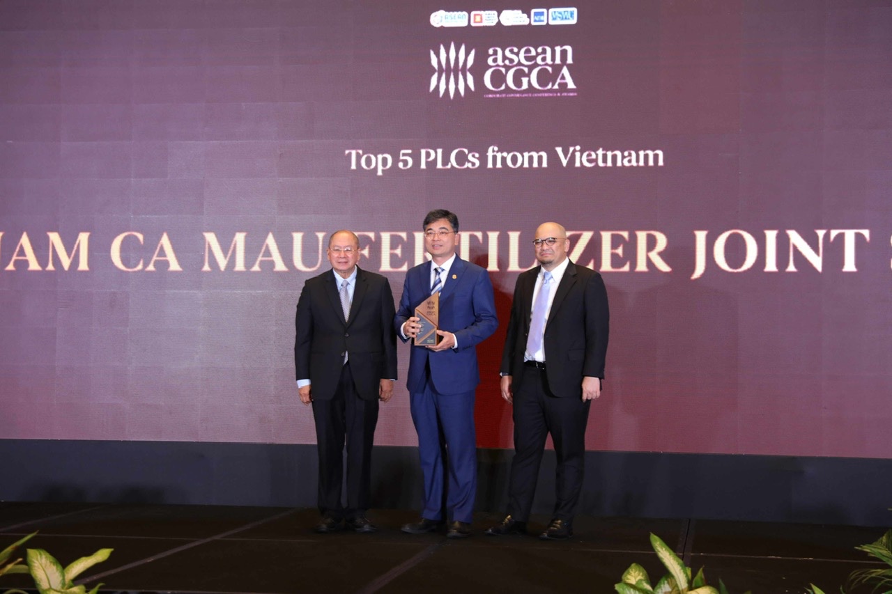 PVCFC affirms Asean-level governance excellence - Honored among top 5 Vietnamese listed companies